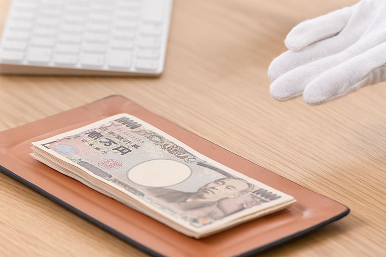 店頭でも出張買取でも即日現金払い！